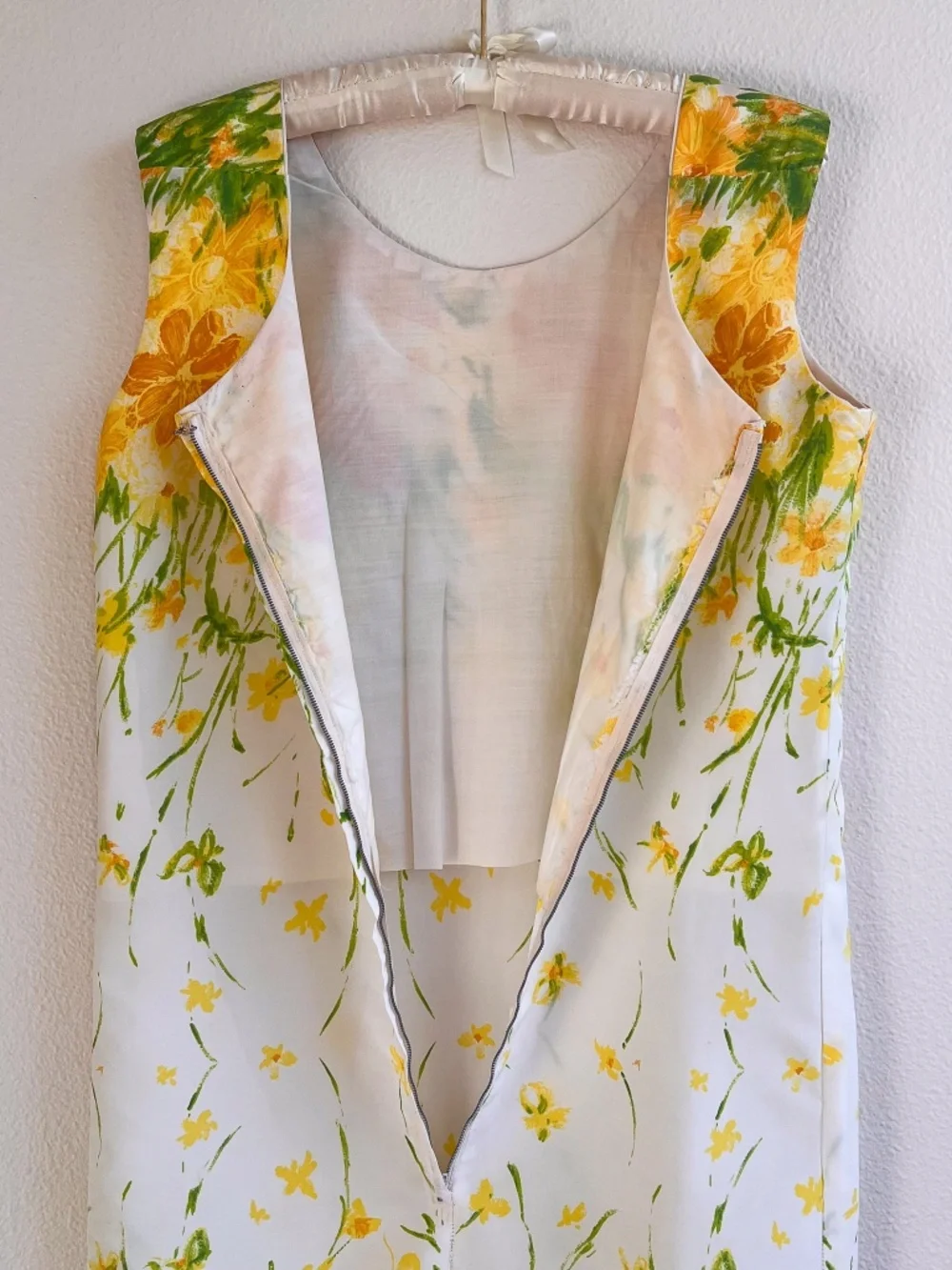 Vintage 1960s Yellow Floral Print Spring Dress (M) - Picture 13 of 13